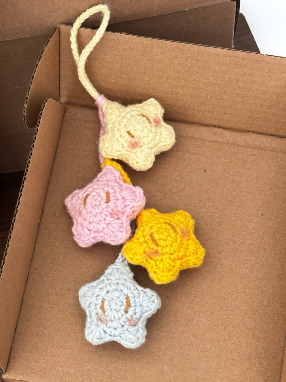 Cute little star pendant, handmade yarn, DIY crochet kit, crochet doll gift.