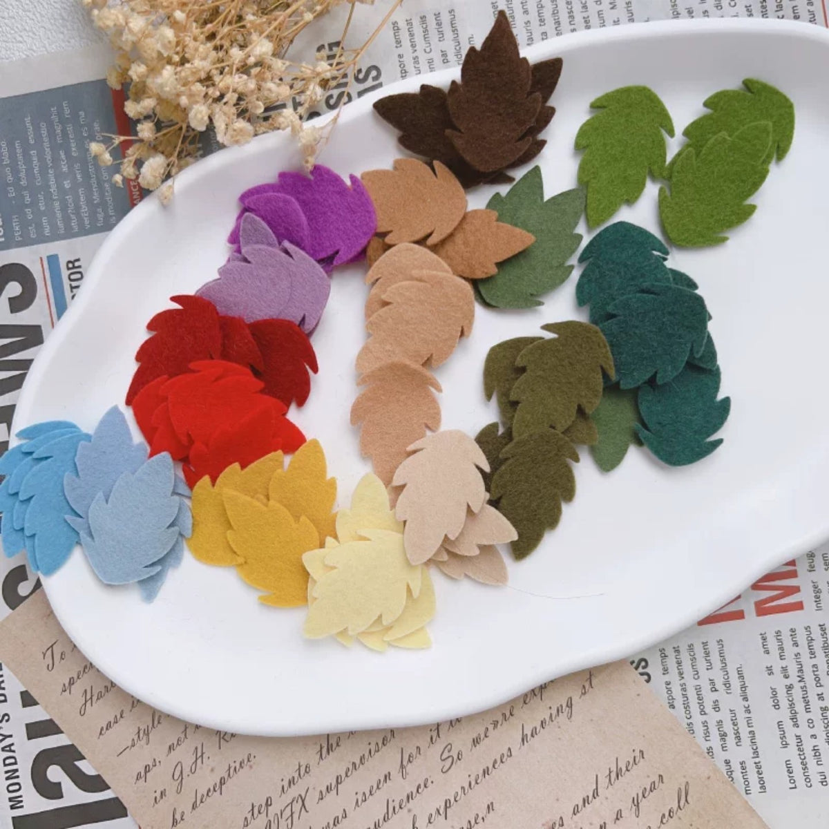 Colorful Basic Pure Wool Felt Fabric Leaves