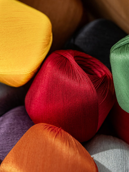 Glossy #80 Lace Yarn