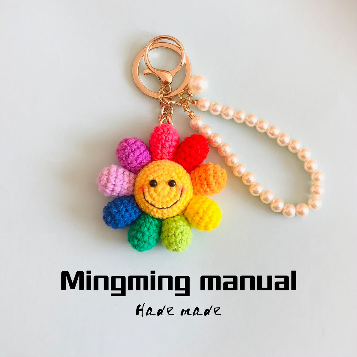 Finished Hand-Knitted Accessories: Keychains, Bag Charms, and Mobile Phone Pendants