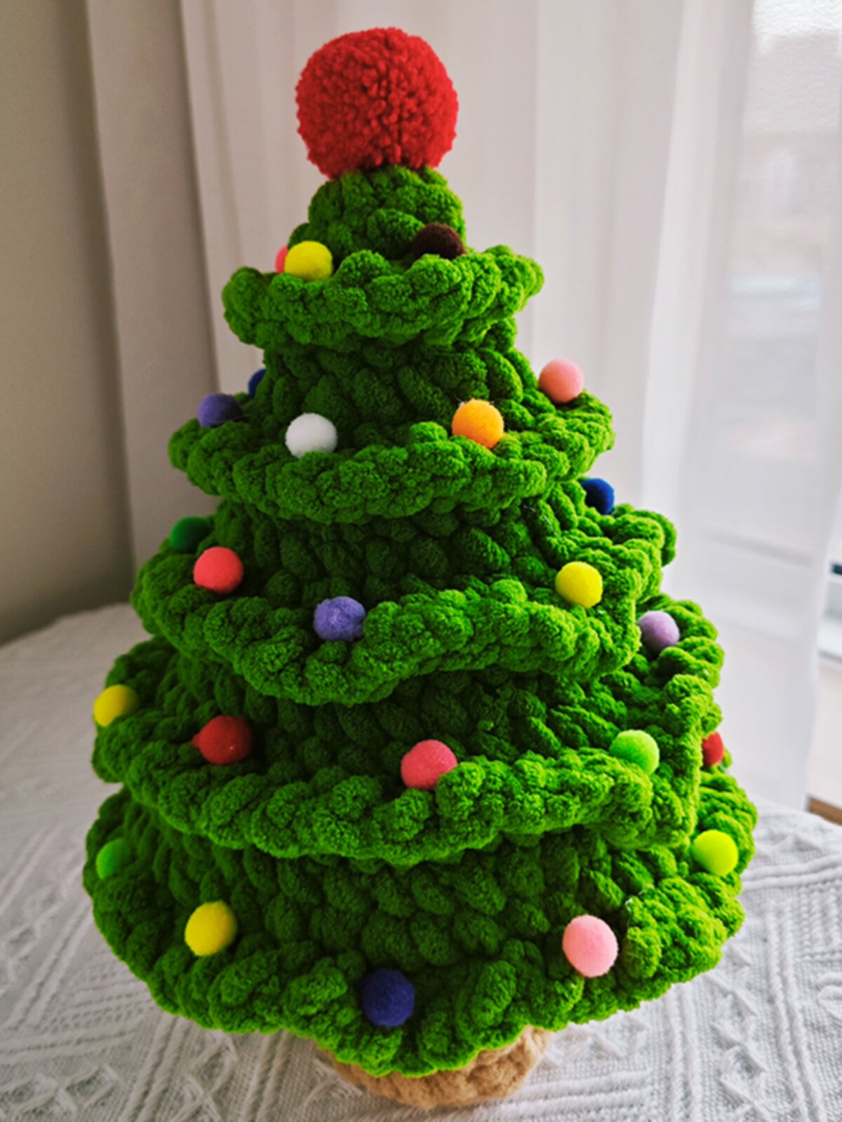DIY handmade Christmas tree yarn kit - a creative Christmas gift for your friend family etc...