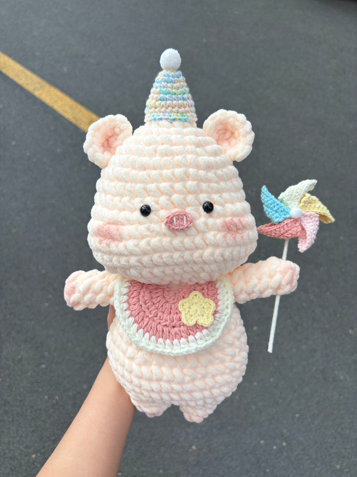 Sunflower Dress-up Pig Crochet Kit: DIY Cute Doll