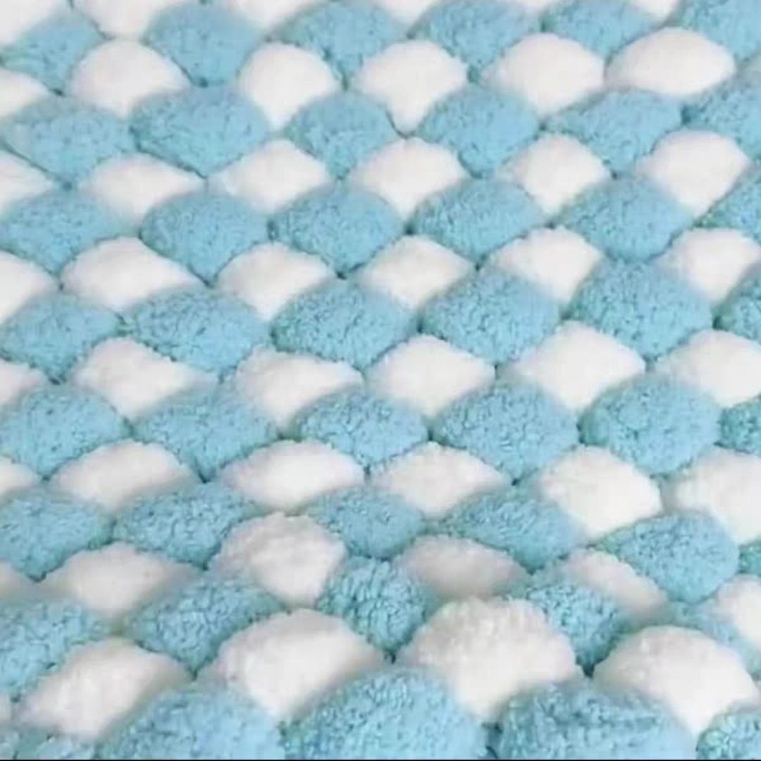 Cozy Plush Yarn Cocoon Throw for Sleep, Relaxation & Gift