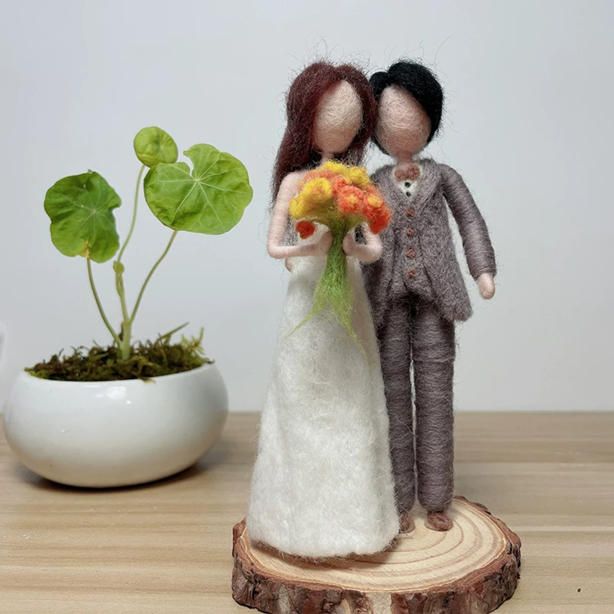 Wedding Couple Felting Decor Kit