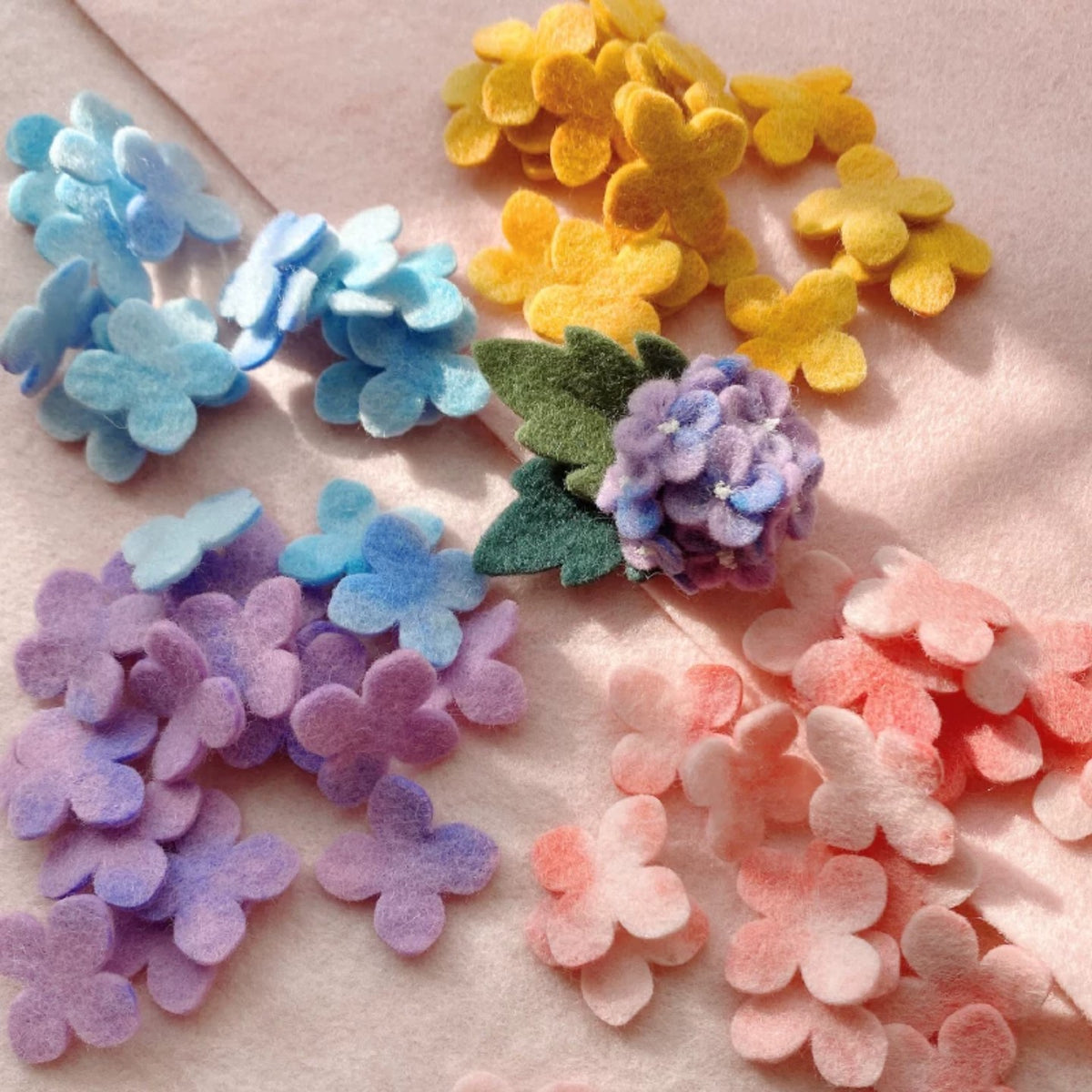Colorful Hand-Dyed 100% Wool Felt Fabric for Handmade Flowers