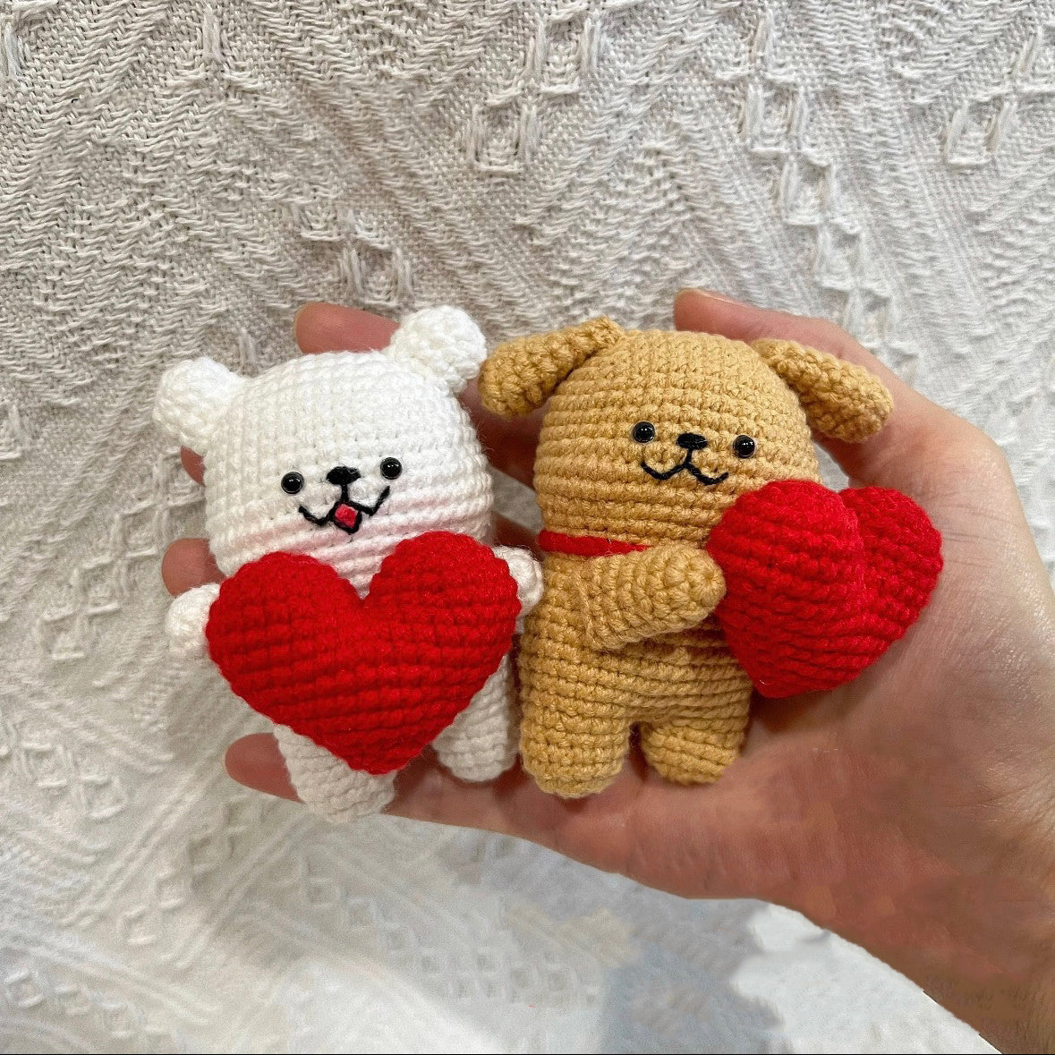 DIY handmade yarn crochet hook appliqué line puppy knitting material kit, homemade couple keychain