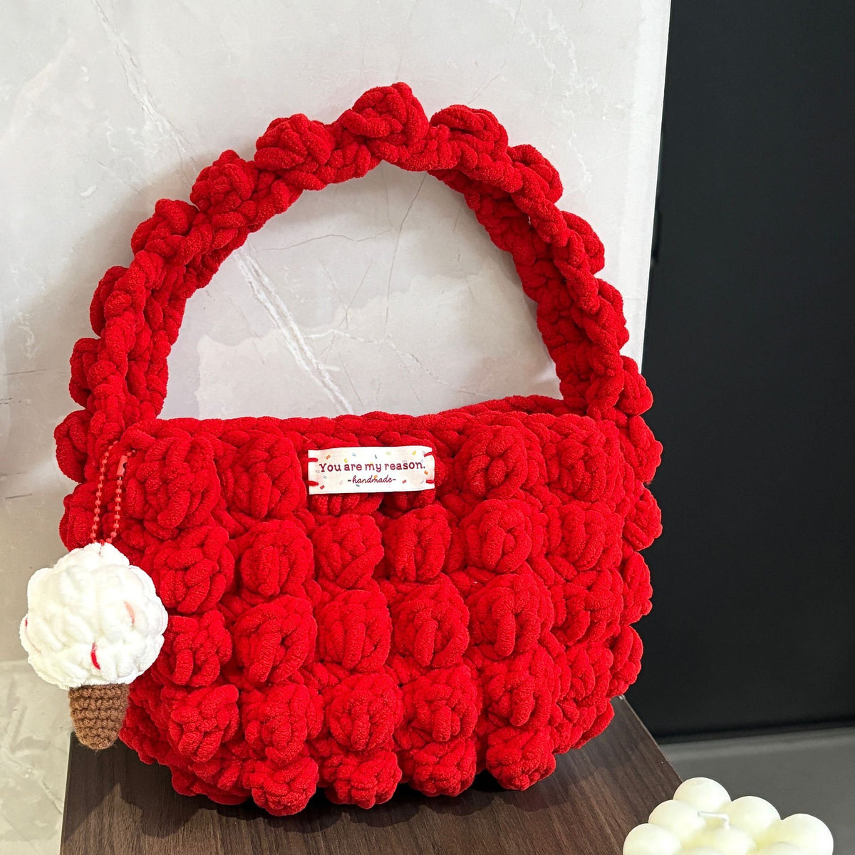 Fun Instagram-worthy snowball cloud bag material kit, handbag, underarm bag, crochet, knitting, yarn, DIY handmade gift