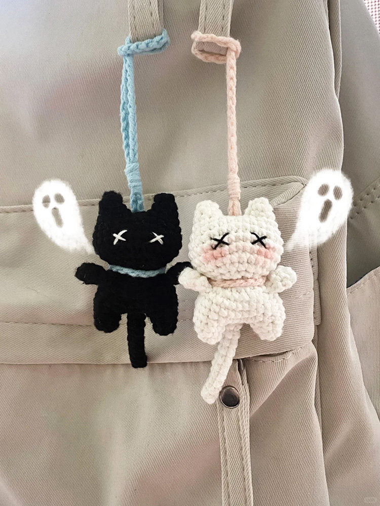 Working Cat Yarn Knitting Kit - DIY Crochet for Beginners - Fun Charm Keychain