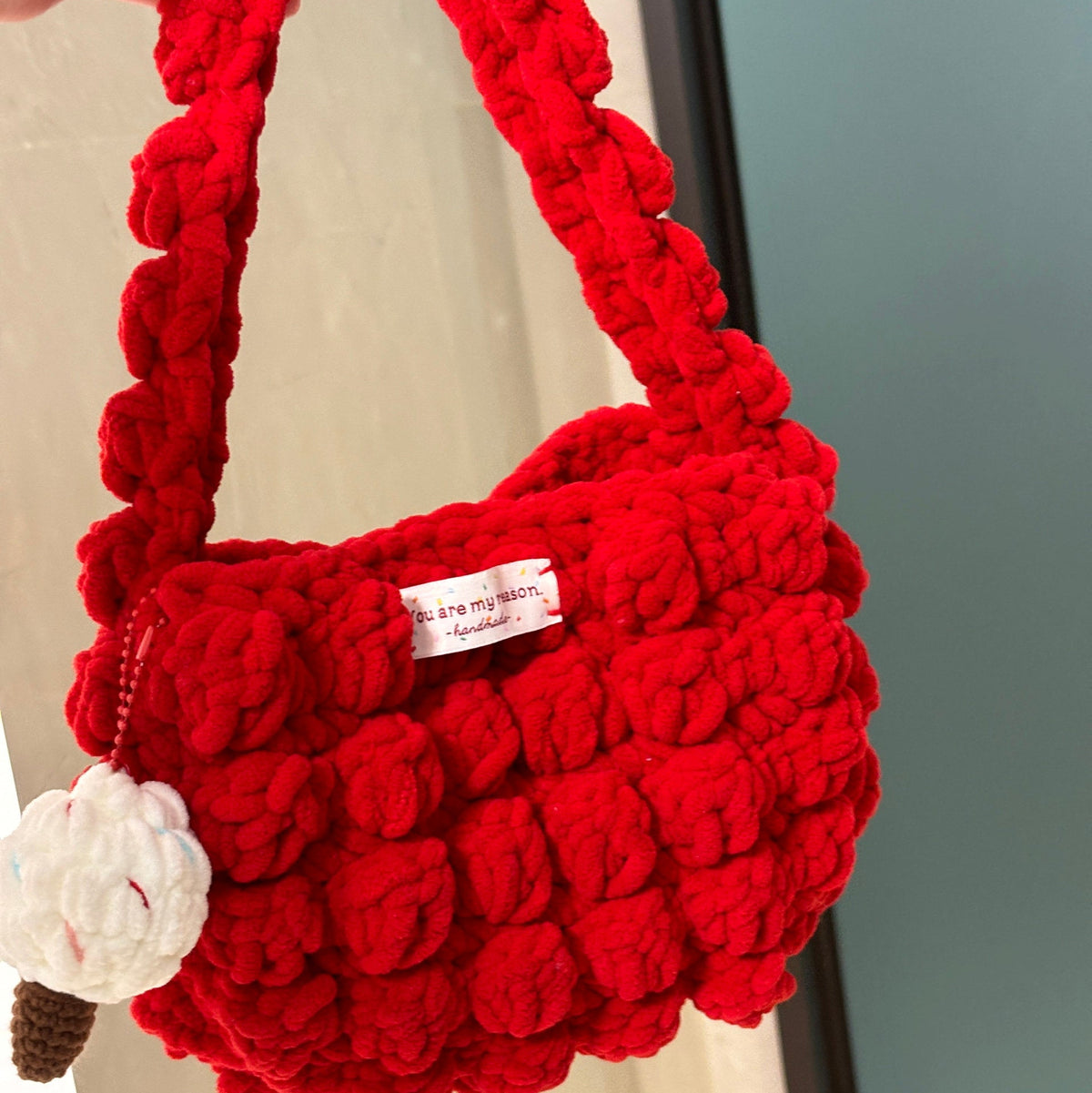 Fun Instagram-worthy snowball cloud bag material kit, handbag, underarm bag, crochet, knitting, yarn, DIY handmade gift