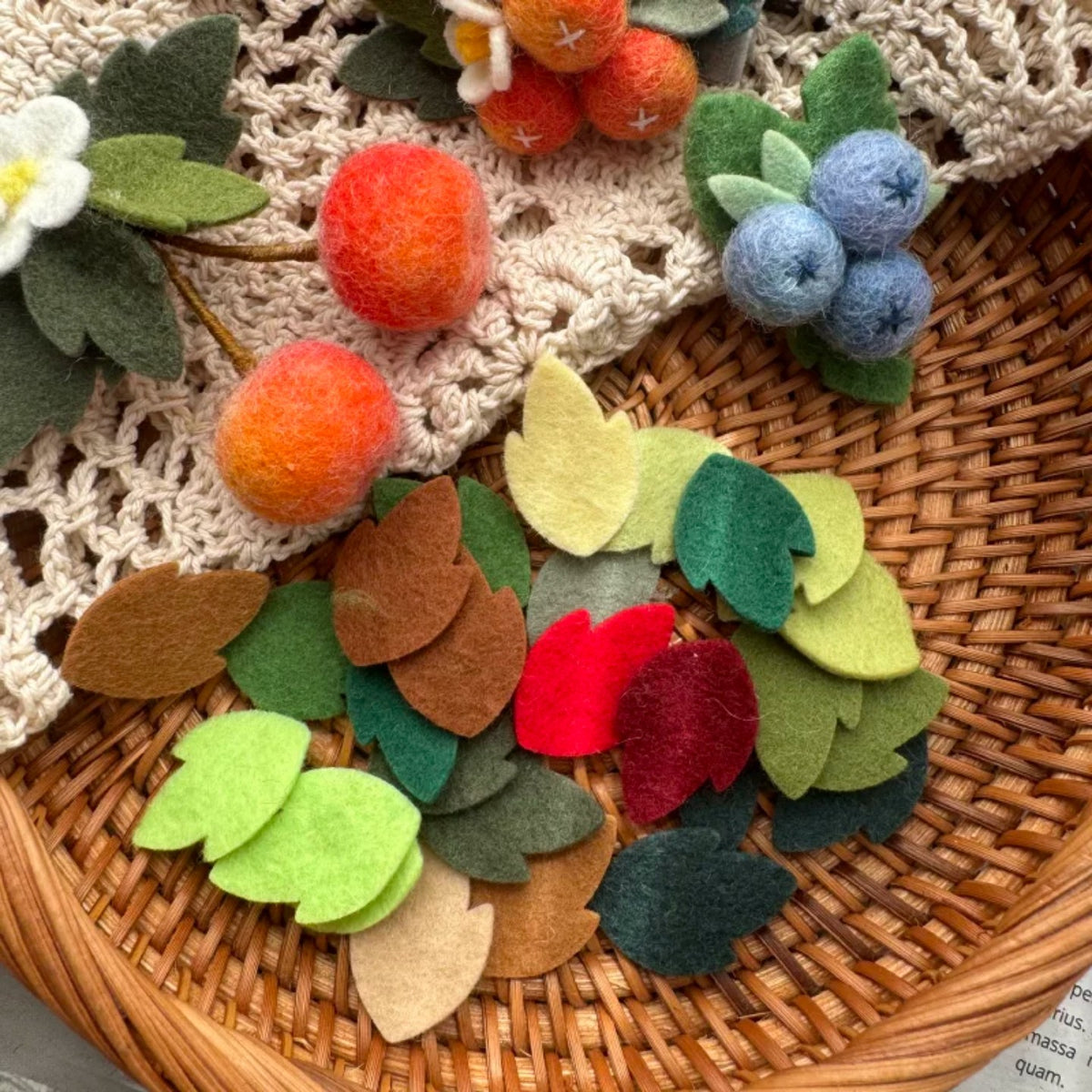 Colorful Pure Wool Felt Leaf Pieces