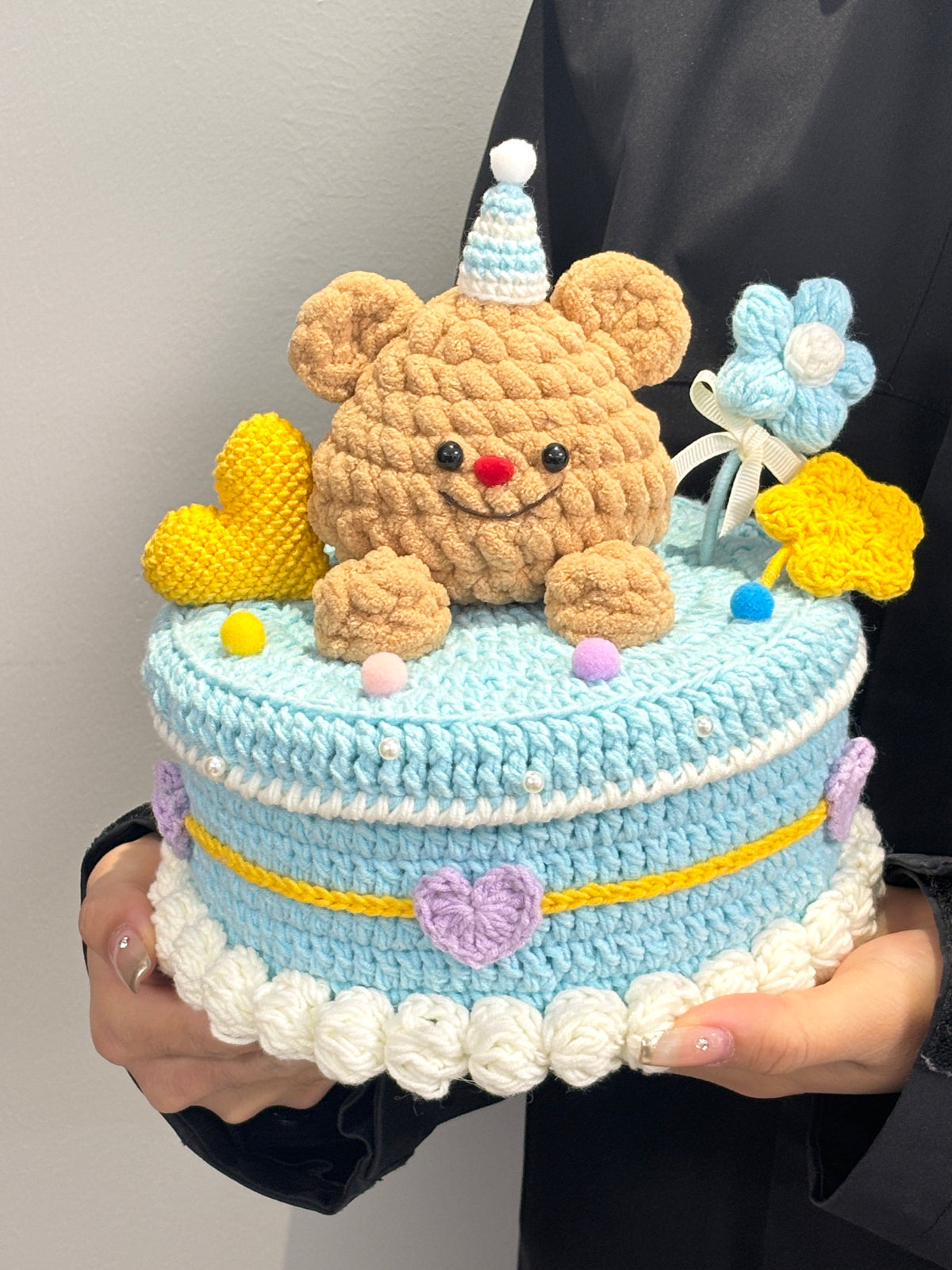 DIY Strawberry Cake Storage Box - Crochet Kit for Handmade Birthday and Valentine's Day Gifts
