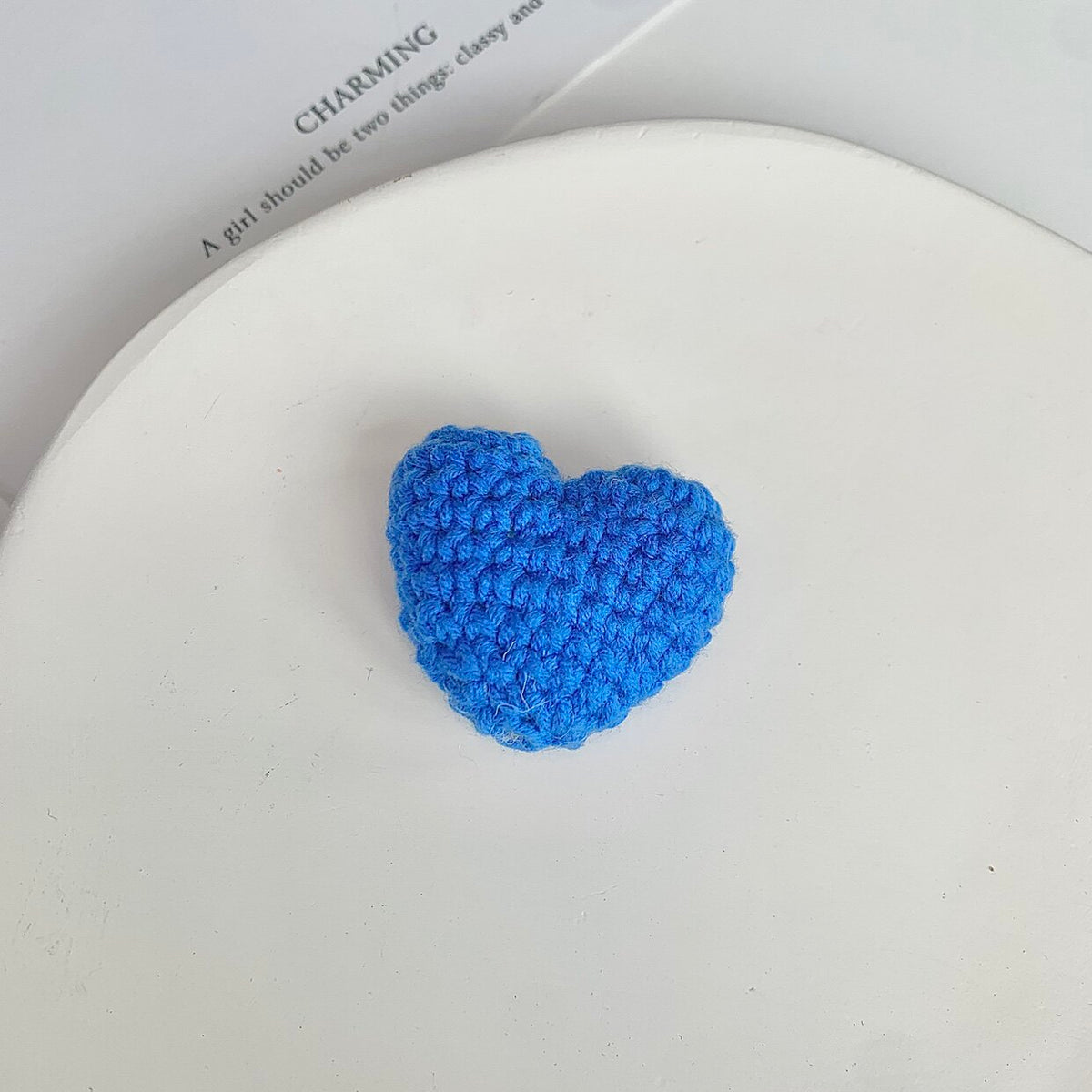 Love pendant brooch novice wool knitting DIY material package handmade bag pendant Klein blue
