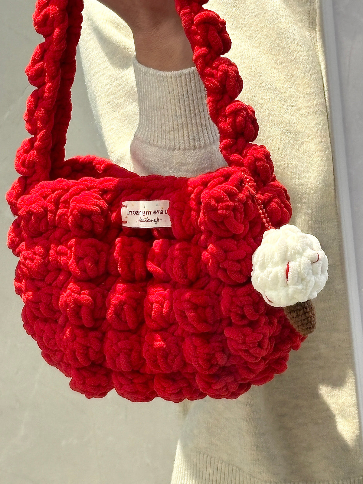 Fun Instagram-worthy snowball cloud bag material kit, handbag, underarm bag, crochet, knitting, yarn, DIY handmade gift