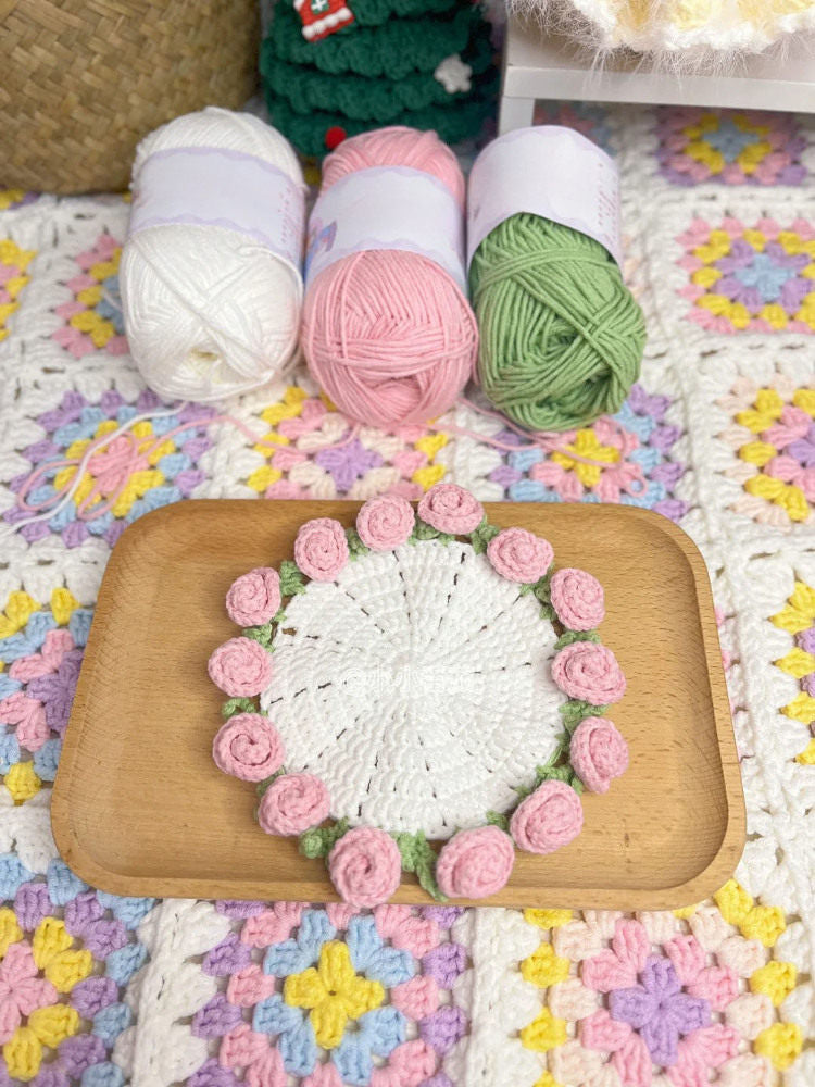 Mini rose bouquet blanket coaster yarn crochet DIY knitting kit