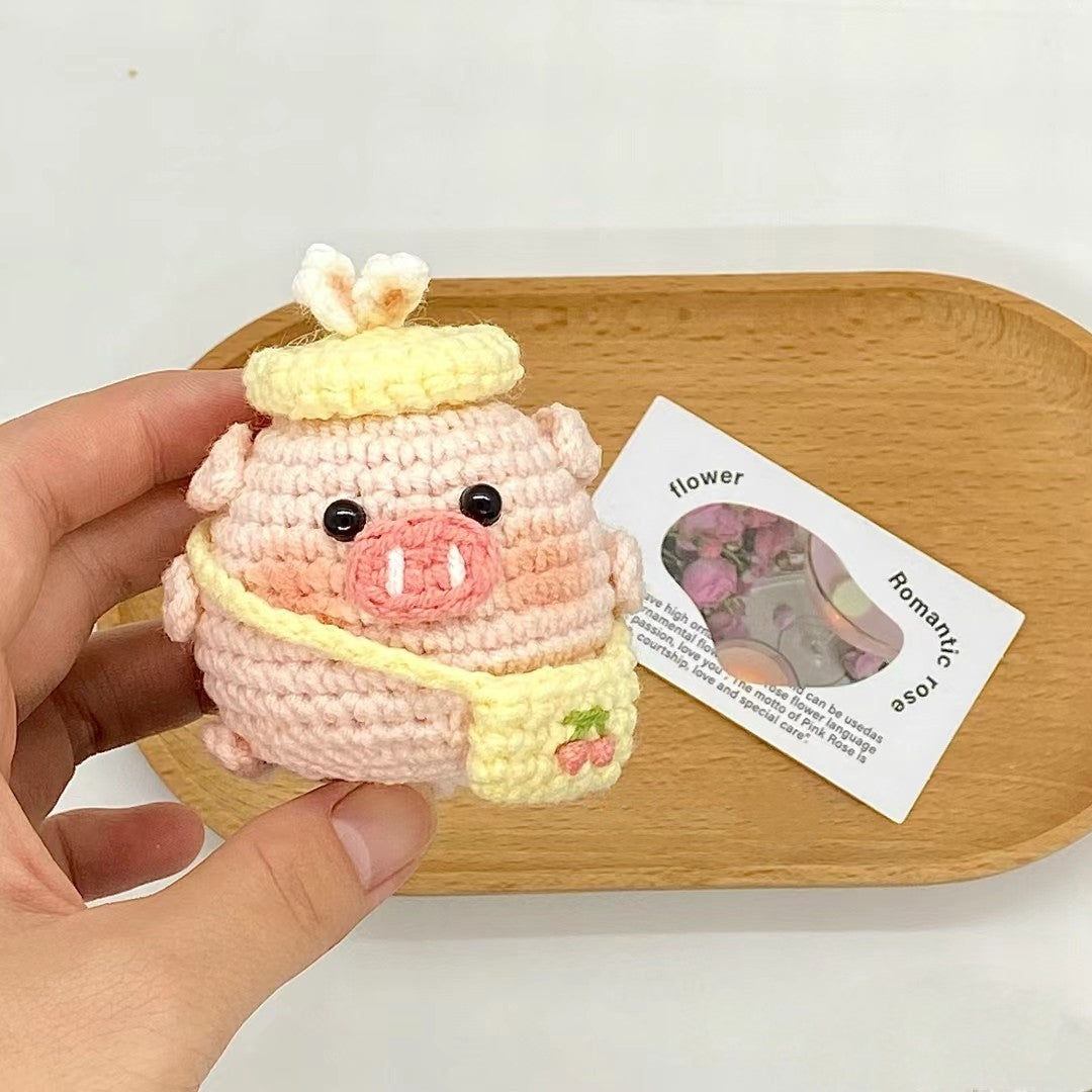 Spring Outing Pig Knitting DIY Material Kit, Handmade Yarn Crochet, Cute Little Pig Pendant Keychain, Girlfriend Gift