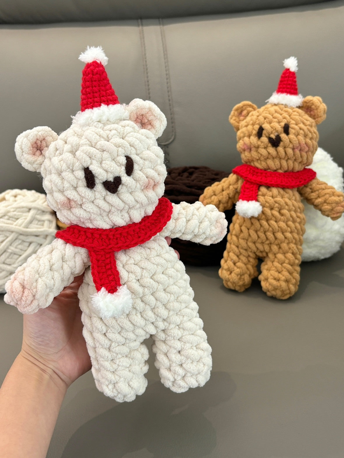 Two bears crochet Christmas scarf, bear doll material kit for hand knitting