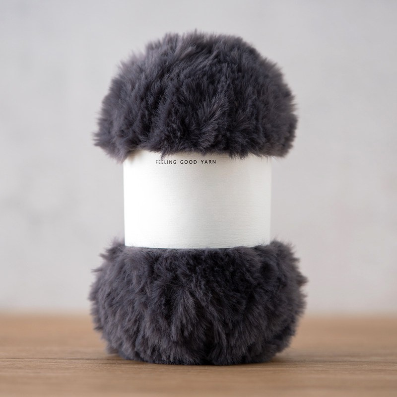 Faux Mink Fur Yarn Chunky Weight