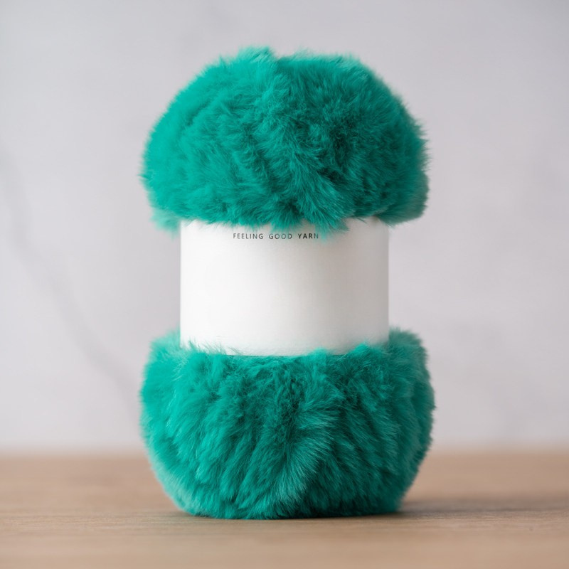 Faux Mink Fur Yarn Chunky Weight