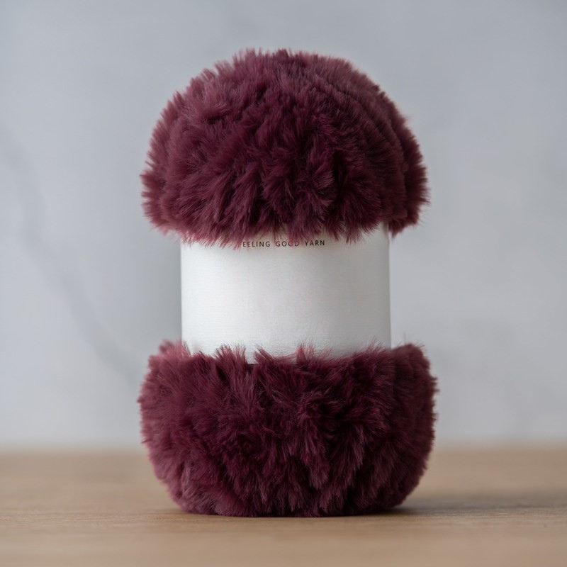 Faux Mink Fur Yarn Chunky Weight