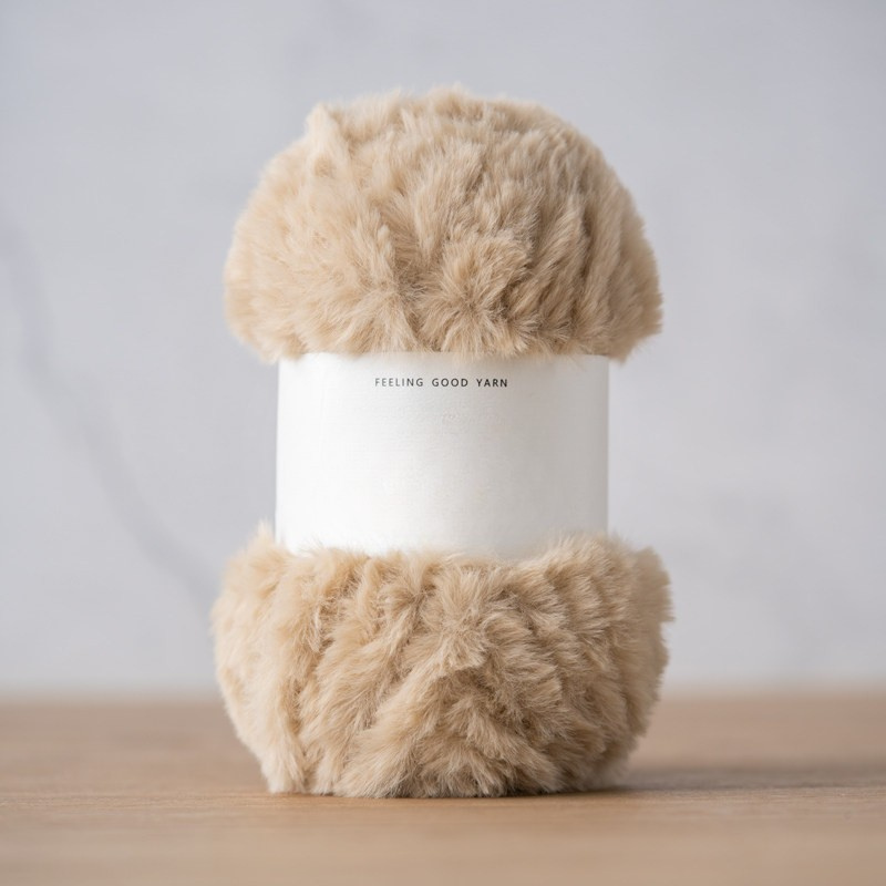 Faux Mink Fur Yarn Chunky Weight