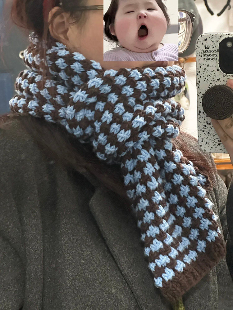 Star-Patterned Scarf DIY Crochet Kit — Hand-Knitting Materials with Chunky Yarn