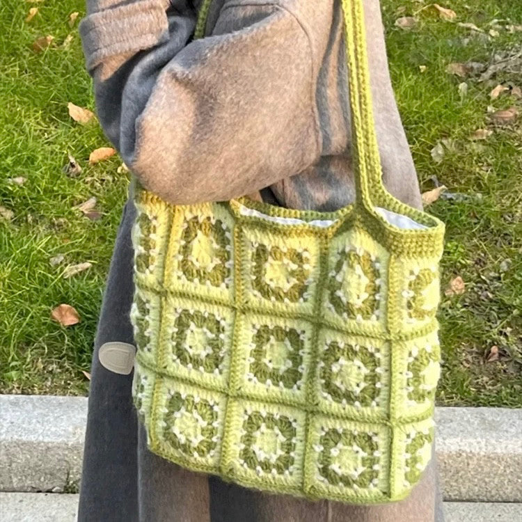 Camellia hand-knitted shoulder handbag diy material bag wool crochet granny bag gift homemade