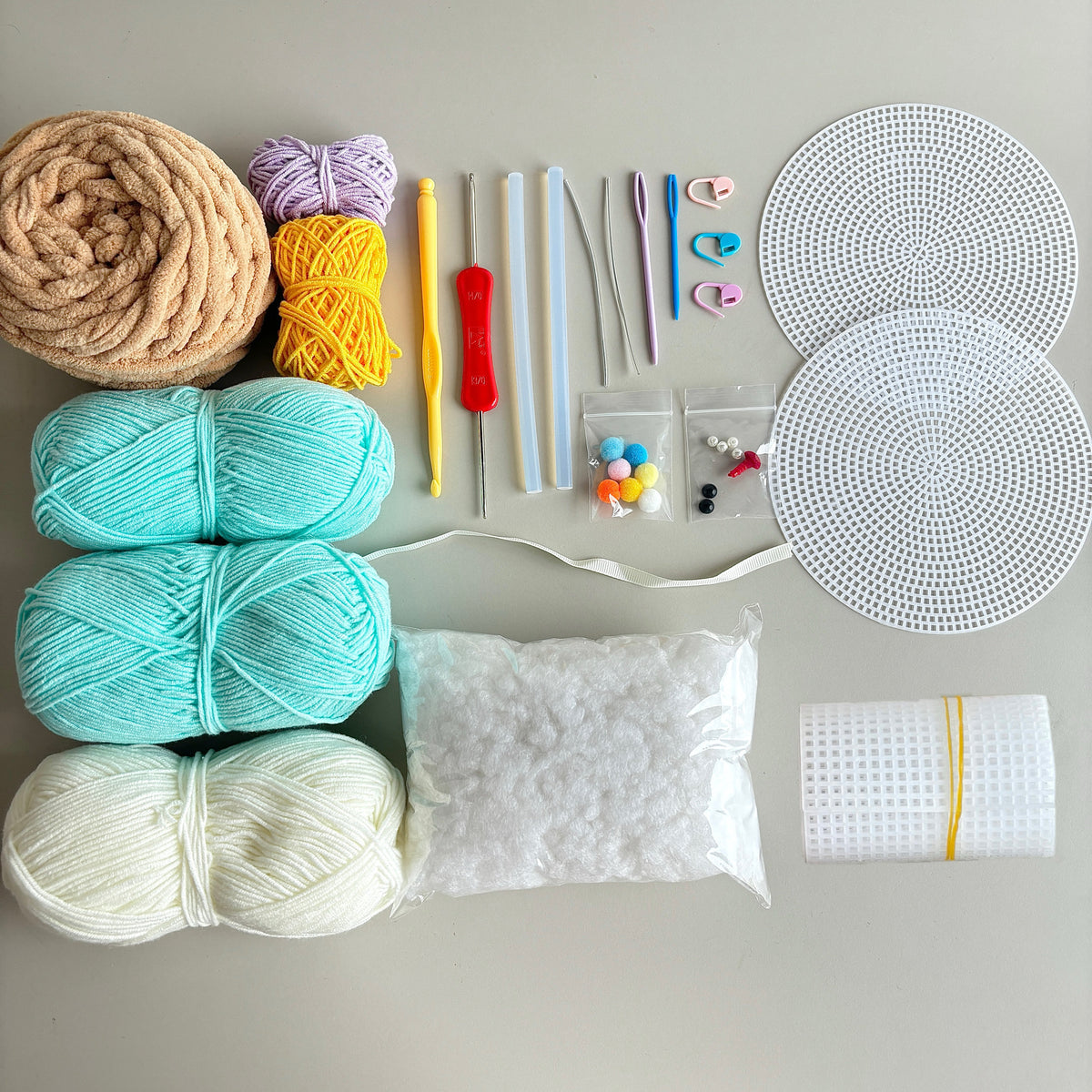 DIY Strawberry Cake Storage Box - Crochet Kit for Handmade Birthday and Valentine's Day Gifts