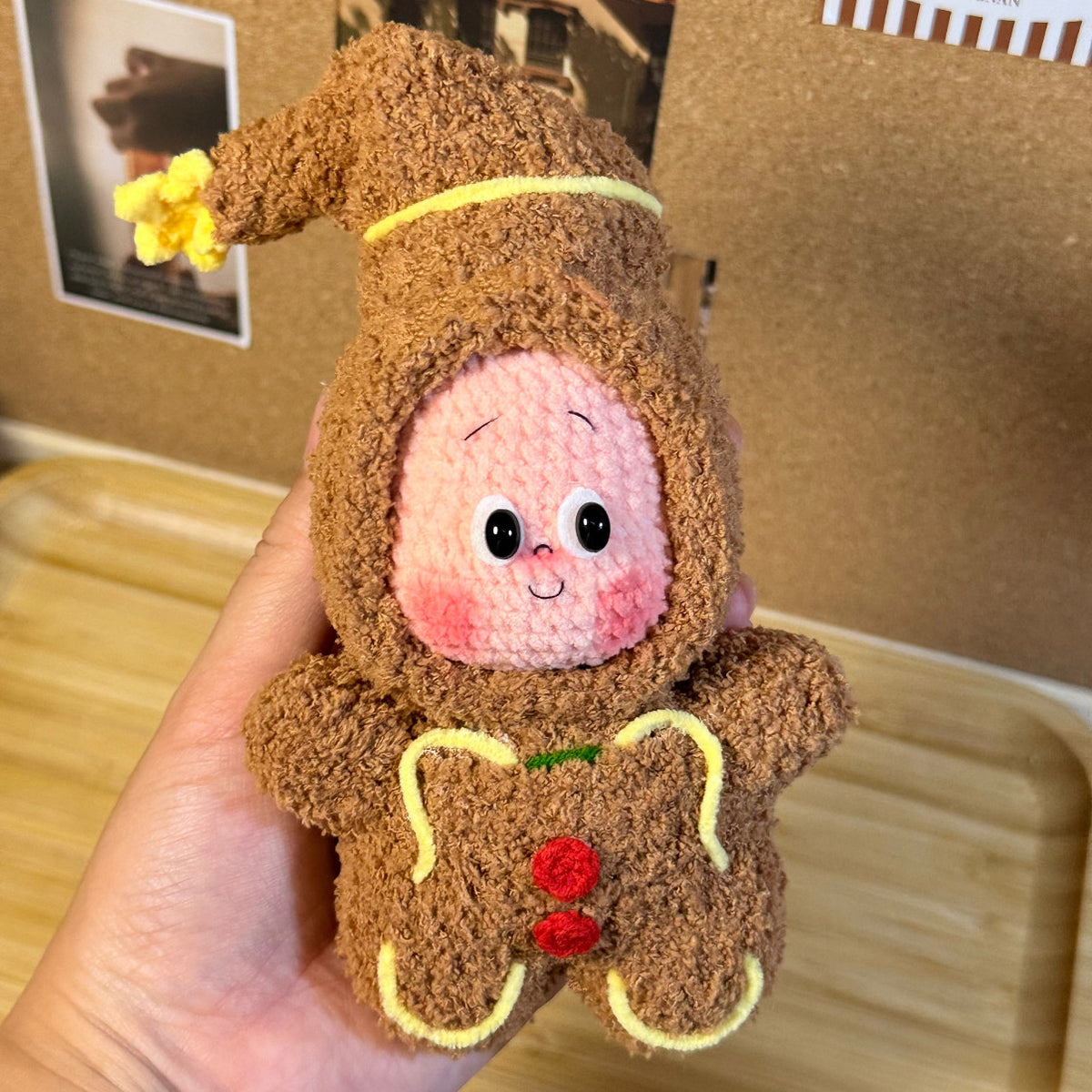 DIY yarn gifts, crochet dolls, star figures, DIY kits, keychains, pendants