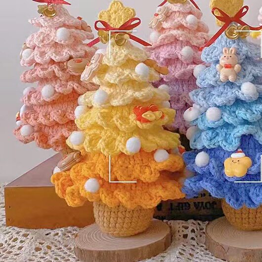 Christmas handmade diy knitting material package wool crochet Christmas tree gift for family, friends and children
