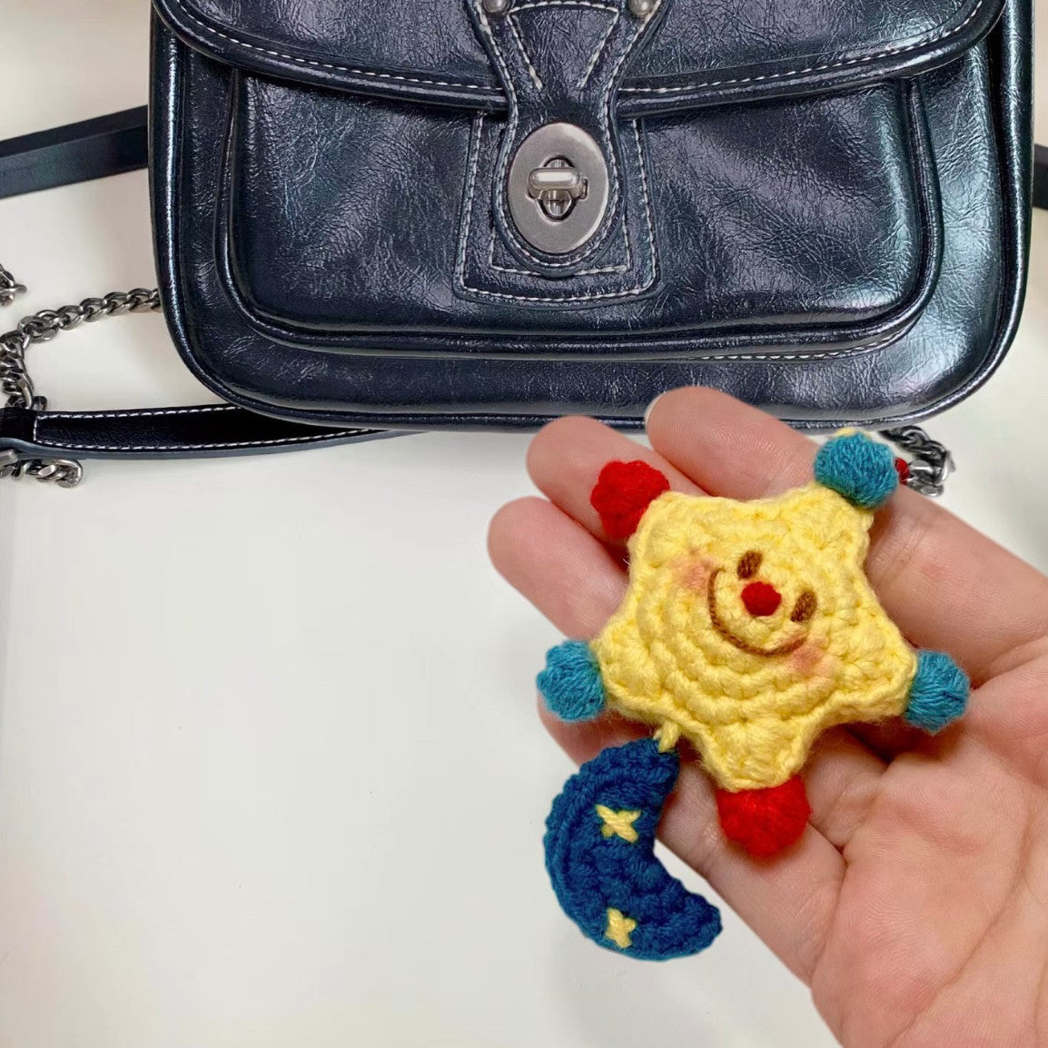 Small star bag charm keychain yarn hand-knitting DIY material kit for making Christmas gifts