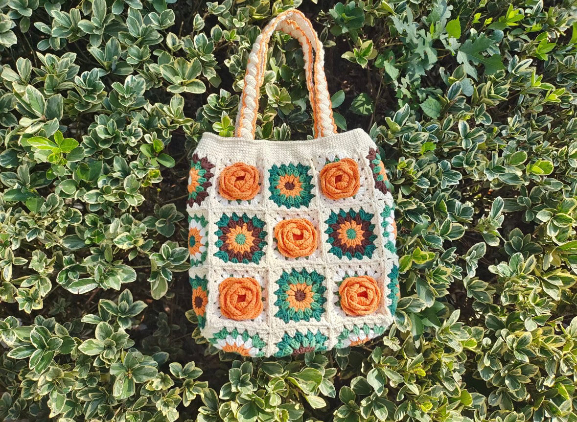 Camellia hand-knitted shoulder handbag diy material bag wool crochet granny bag gift homemade