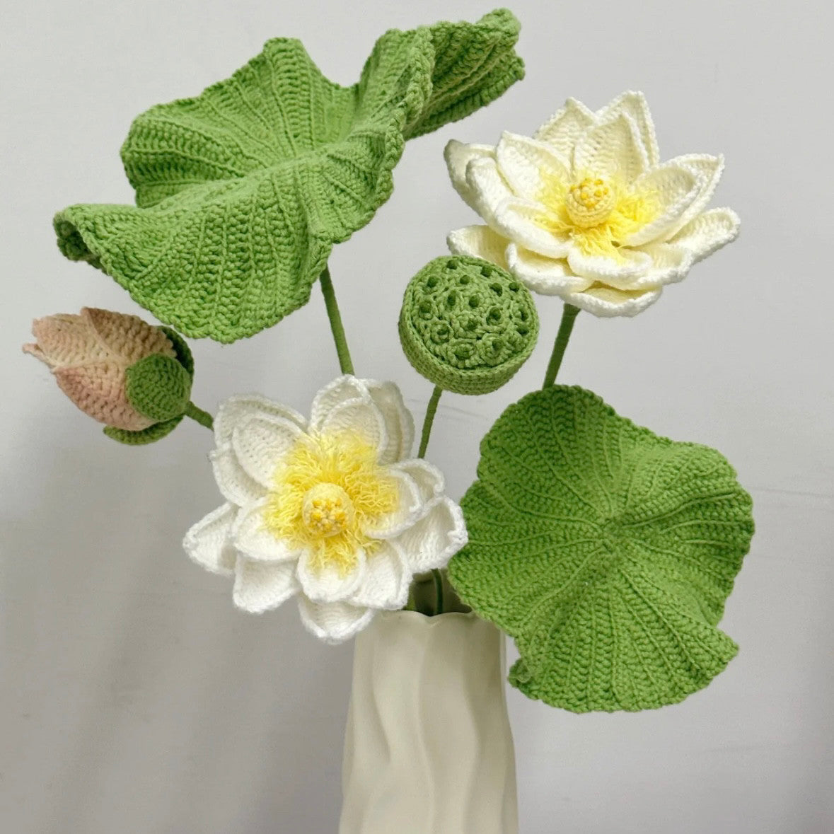 Lotus Flower DIY Woven Bouquet Knitting Kit with Crochet Hooks - Good Luck Preserved Flower Ornament Gift