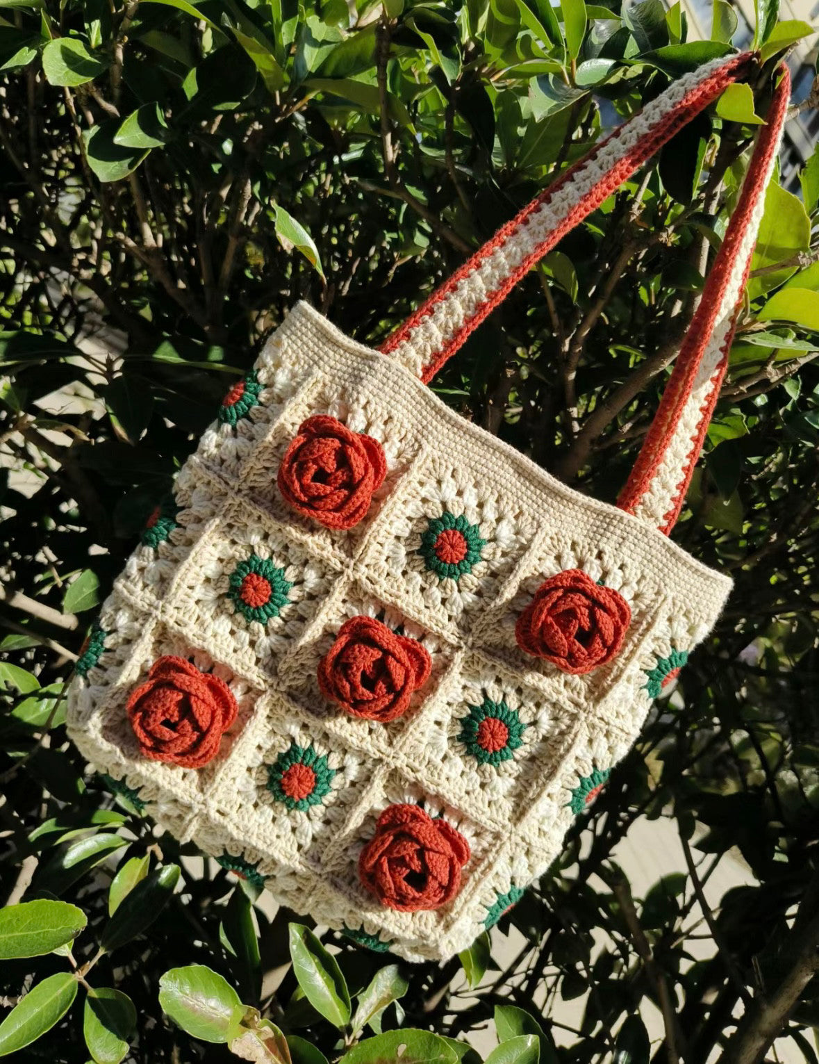 Camellia hand-knitted shoulder handbag diy material bag wool crochet granny bag gift homemade