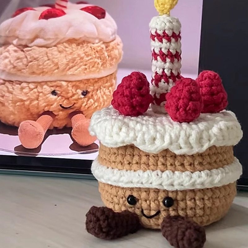Croissant Birthday Cake Pendant Keychain DIY Yarn Crochet Kit for Friends and Best Friend Handmade Gifts