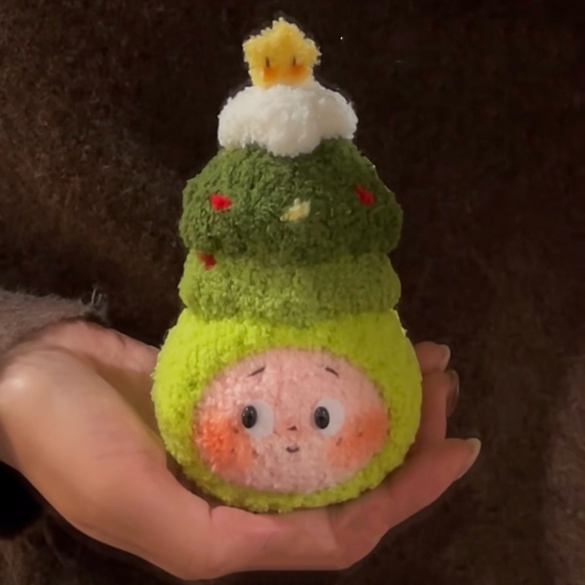 DIY yarn gifts, crochet dolls, star figures, DIY kits, keychains, pendants