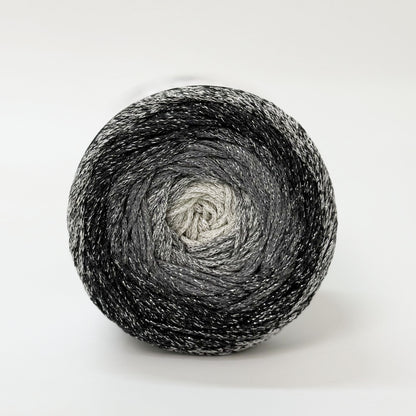 Shimmering Gradient Yarn