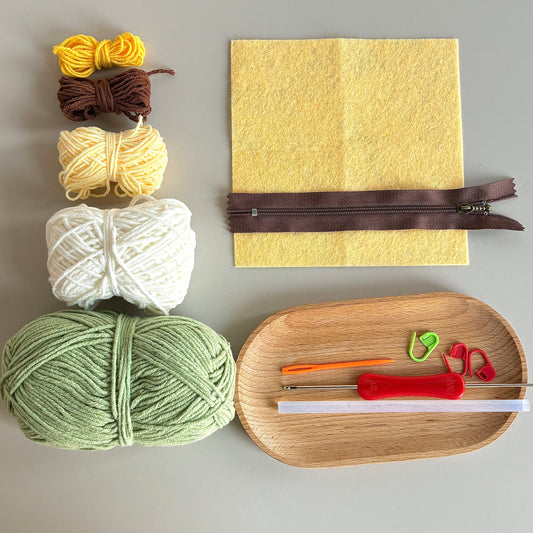 DIY Apple Pencil Box Storage Bag Homemade Gift Yarn Material Kit