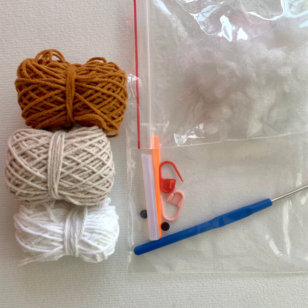 Sausage-lip earphone cover DIY material kit, handmade crochet access card cover, key pouch, yarn crochet