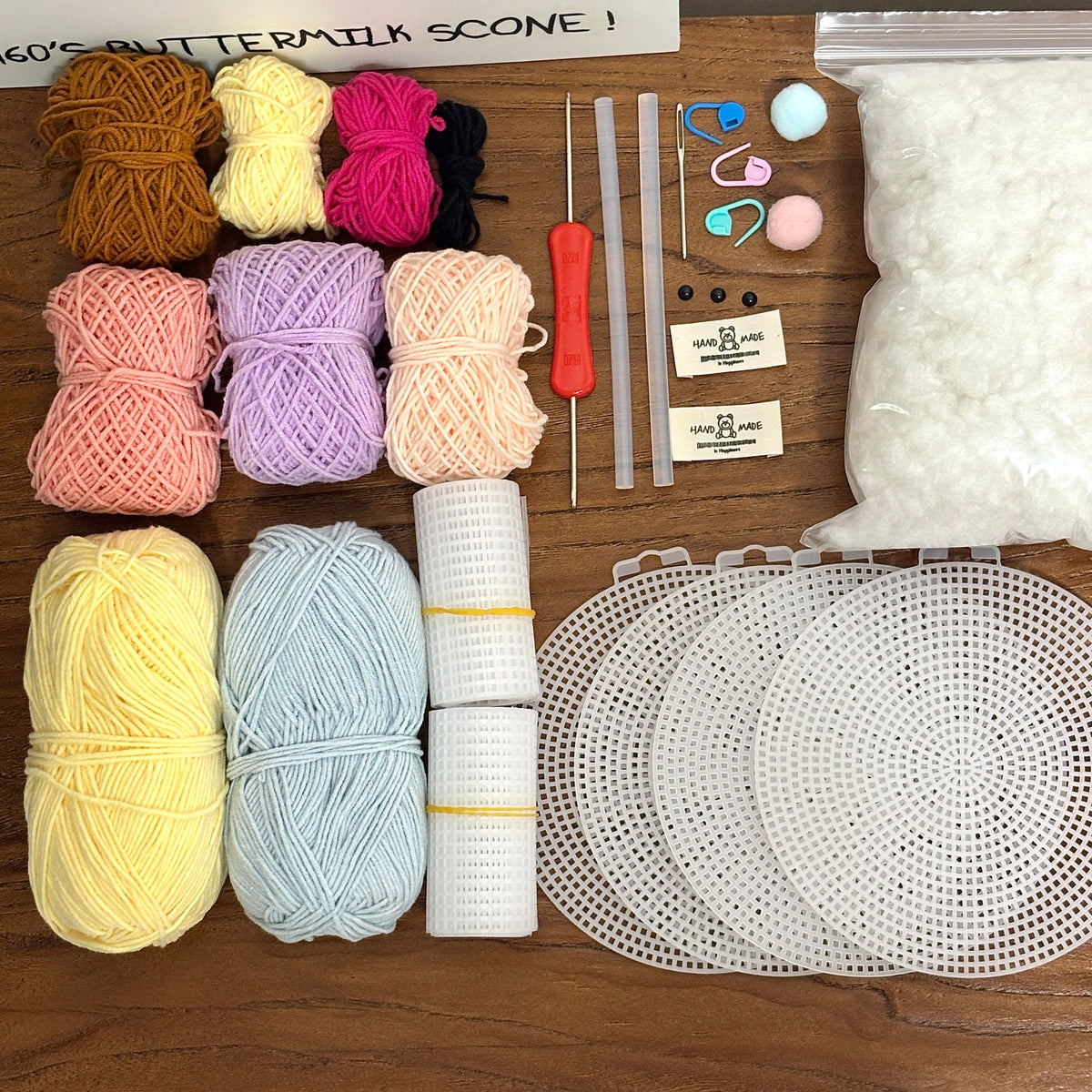 Piggy and Bear Desktop Organizer - DIY Craft Kit with Crochet and Knitting Materials.
