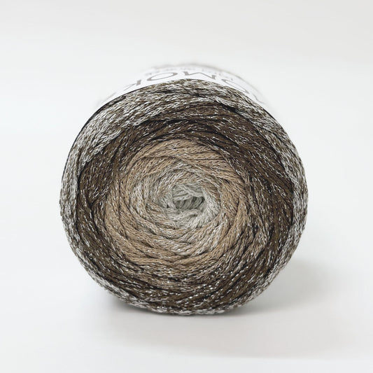 Shimmering Gradient Yarn