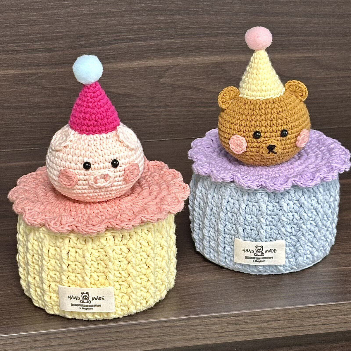 Piggy and Bear Desktop Organizer - DIY Craft Kit with Crochet and Knitting Materials.