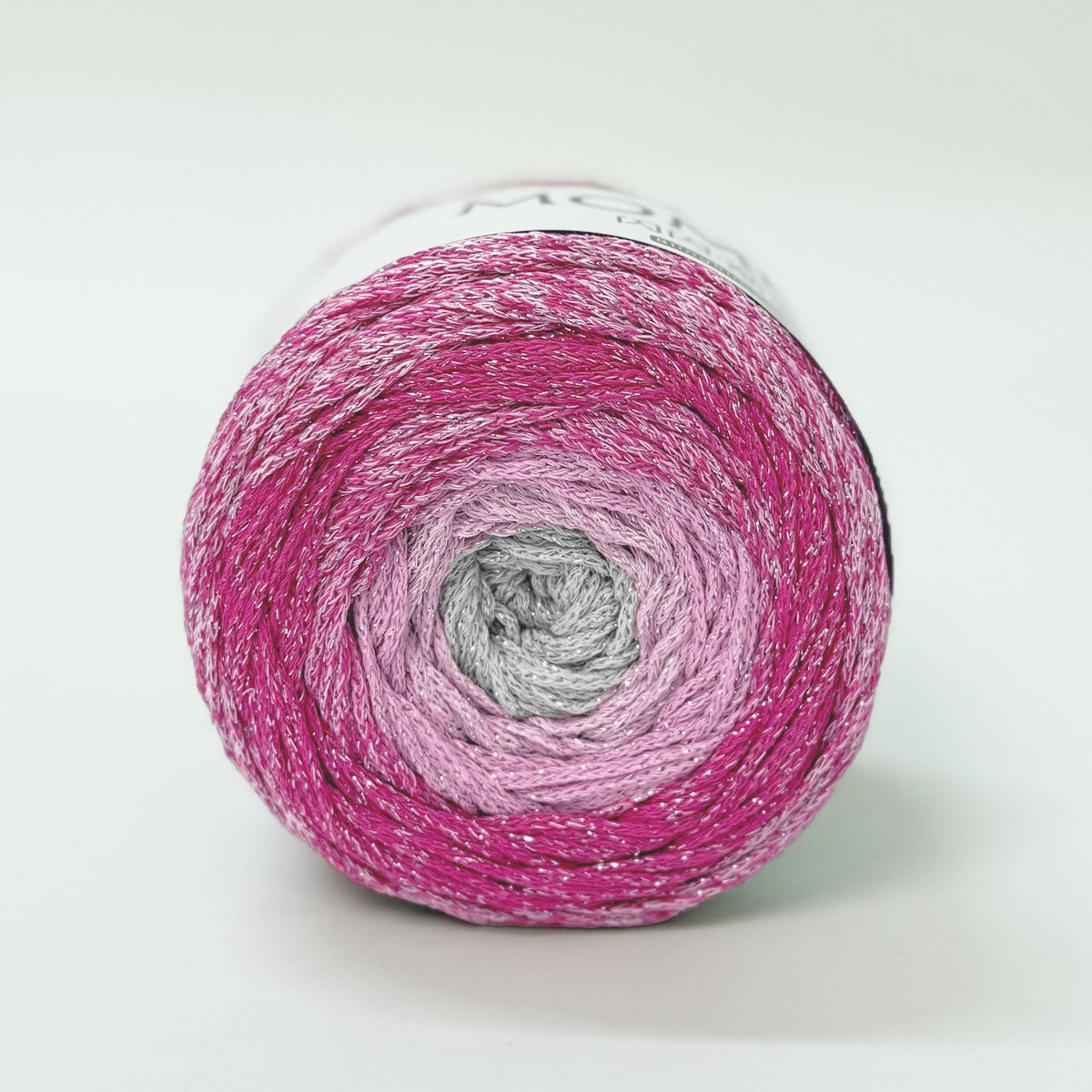 Shimmering Gradient Yarn