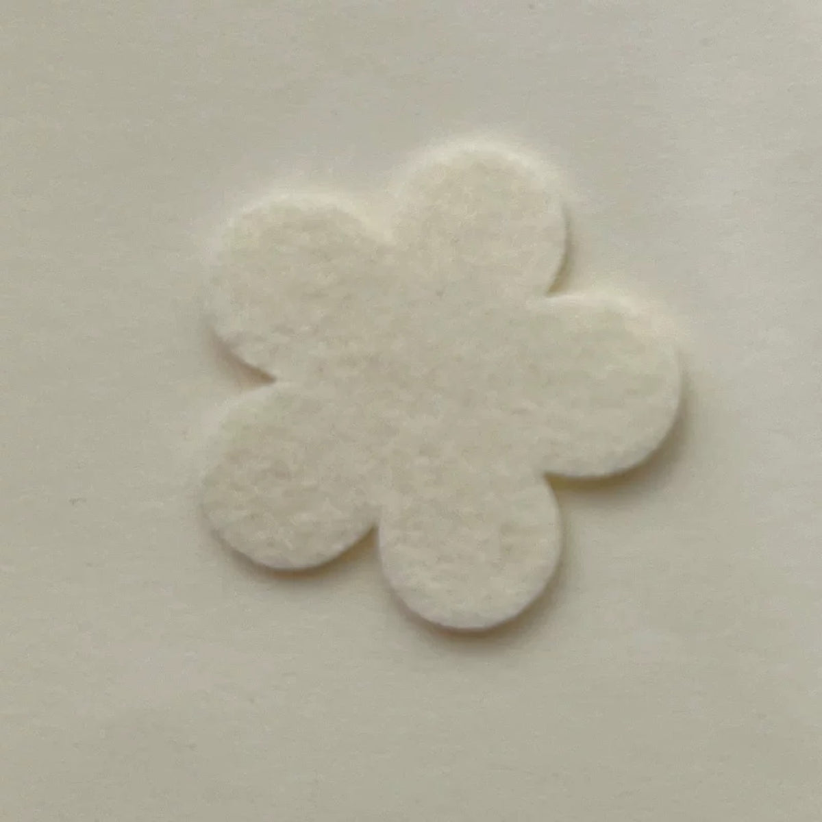 Multicolor Hand-Cut Felt Flowers, 2.5 cm / 1.5 cm Five-Petal Shapes
