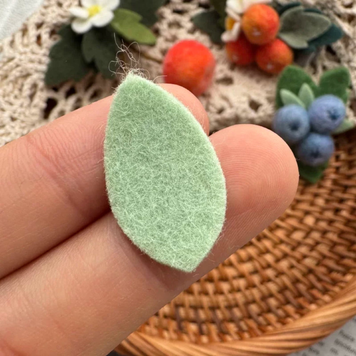 Small Pointed Pure Wool Felt Leaves