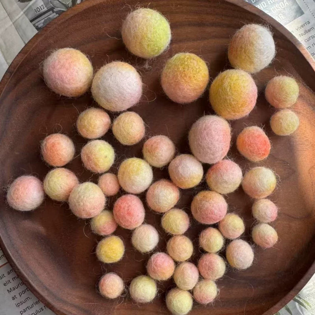 Gradient Dyed Multicolor Handmade Solid Pure Wool Felt Balls