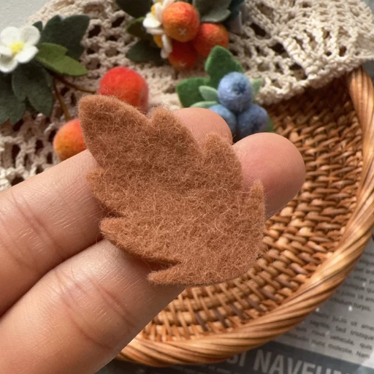 Colorful Basic Pure Wool Felt Fabric Leaves