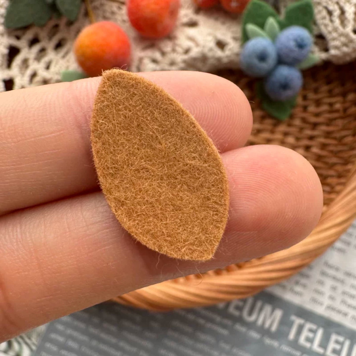 Small Pointed Pure Wool Felt Leaves