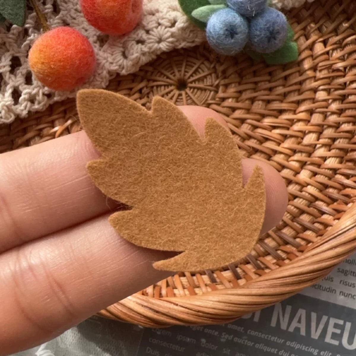 Colorful Basic Pure Wool Felt Fabric Leaves