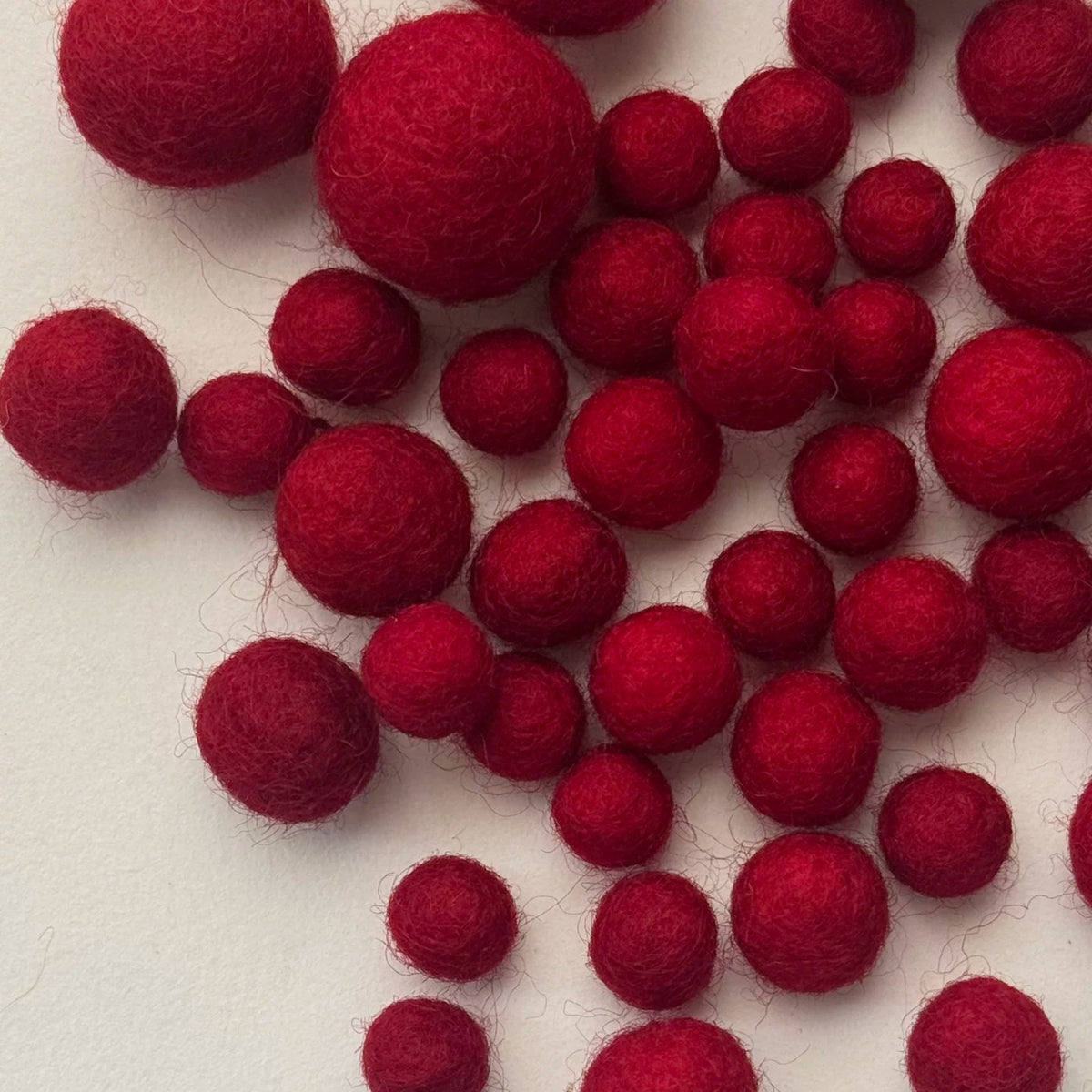 1 cm Colored Solid Wool Felt Balls