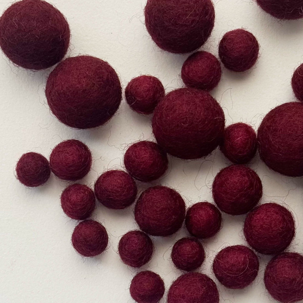 1 cm Colored Solid Wool Felt Balls